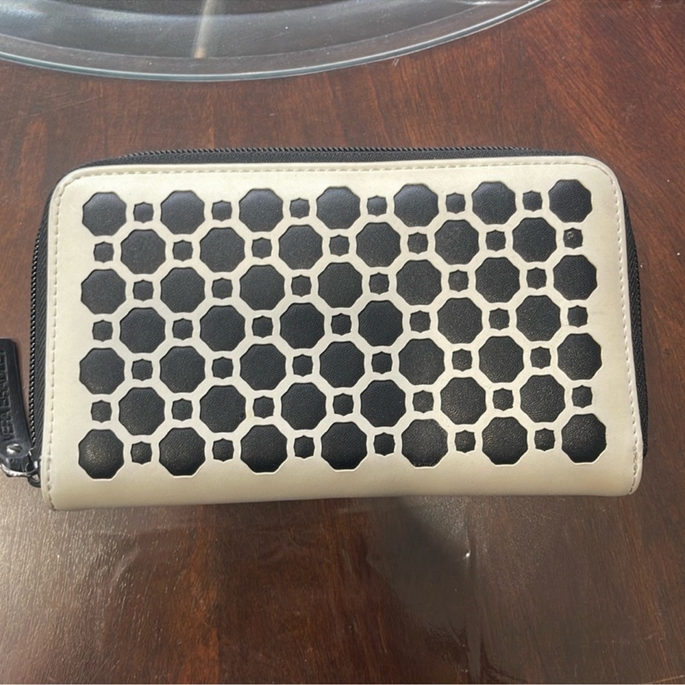 Vera Bradley wallet